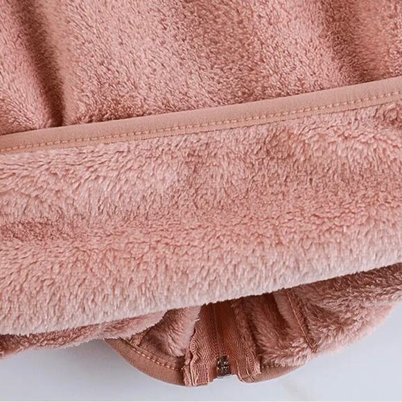 New  mid layer fleece jacket 2T - Picture 5 of 5